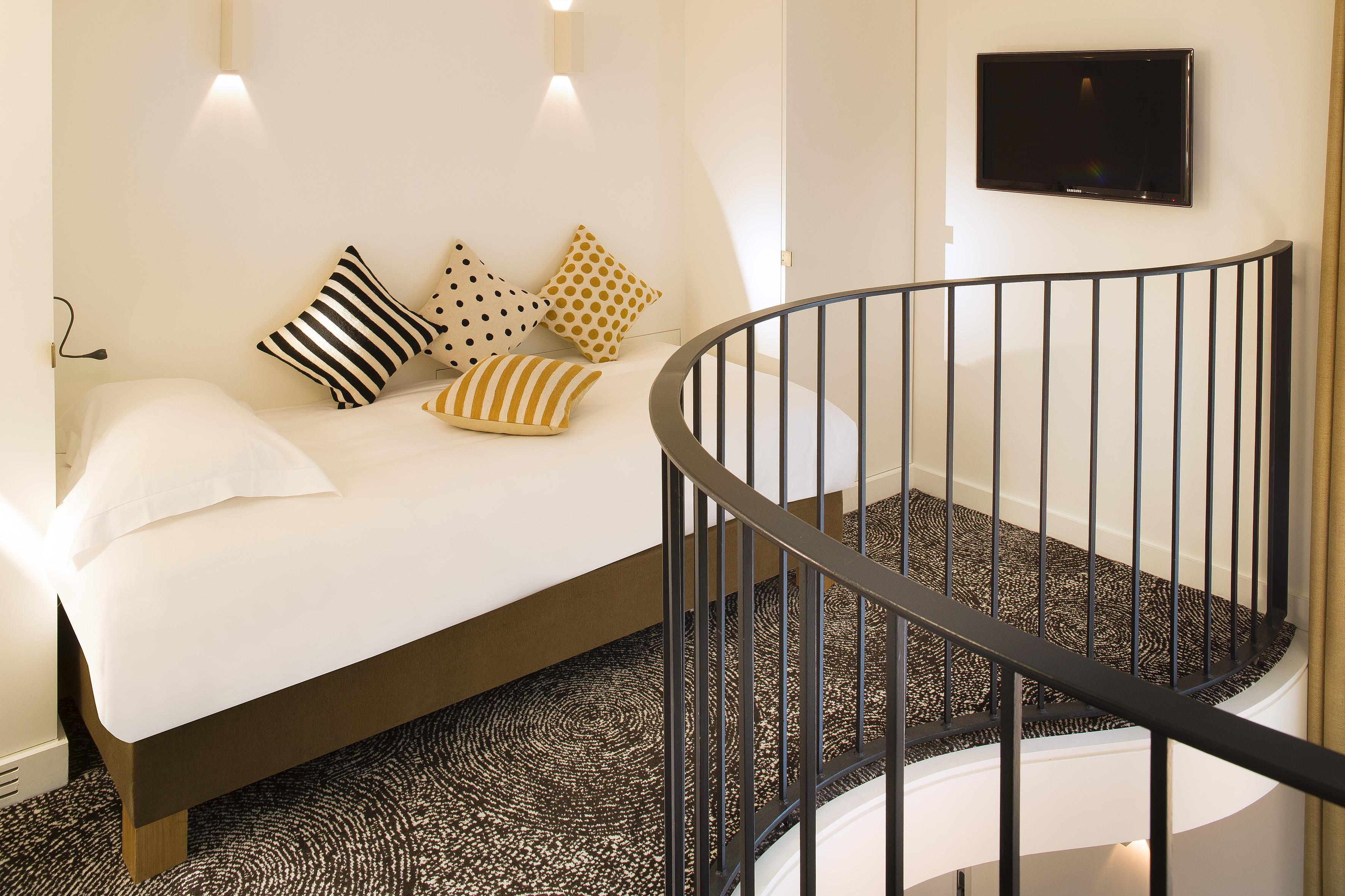 Hotel Marignan Champs-Elysees Paris Luaran gambar
