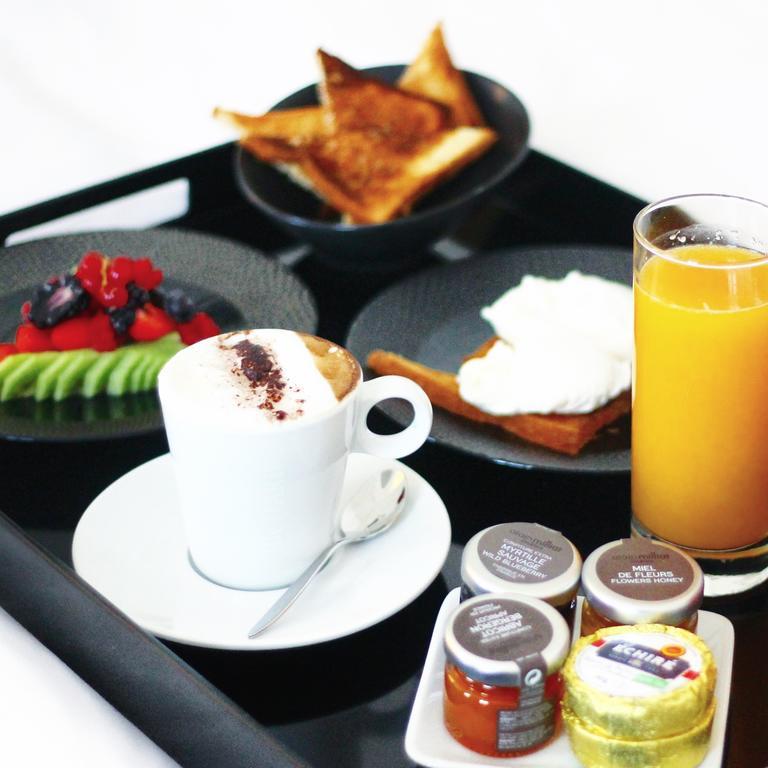 Hotel Marignan Champs-Elysees Paris Luaran gambar